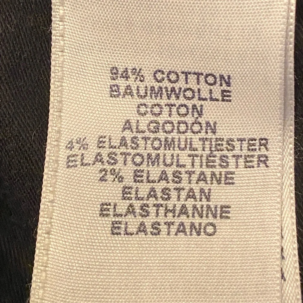 Men’s True Religion - Picture 8 of 9